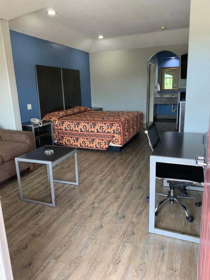 Camelot Inn & Suites Houston Zewnętrze zdjęcie